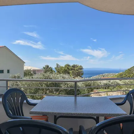 Beslic 3* Veliko Brdo (Makarska)